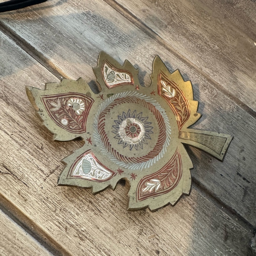 Decorative Trinket Leaf-Shaped Brass Tray